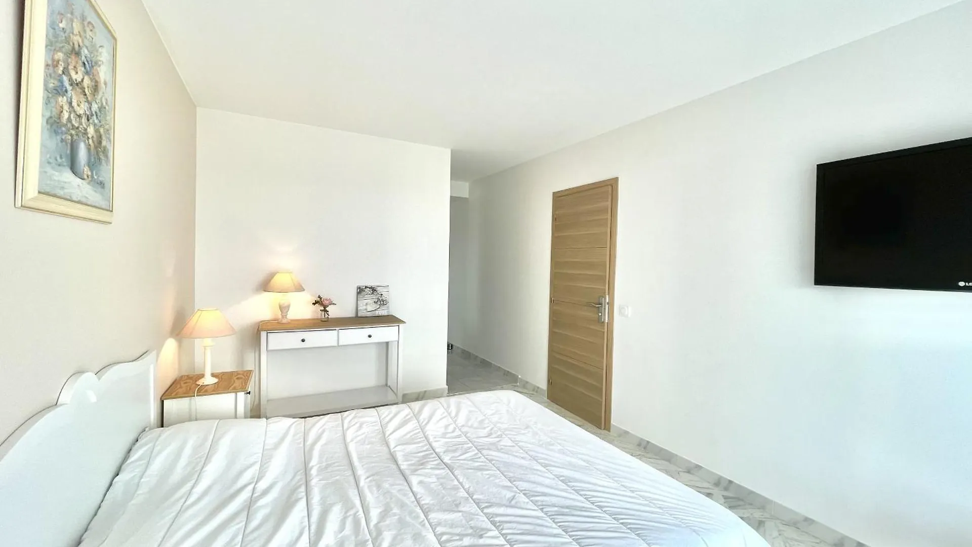 Vezelay 3 Luxury 3 Bedrooms, By Welcome To Cannes 0*,  Francja