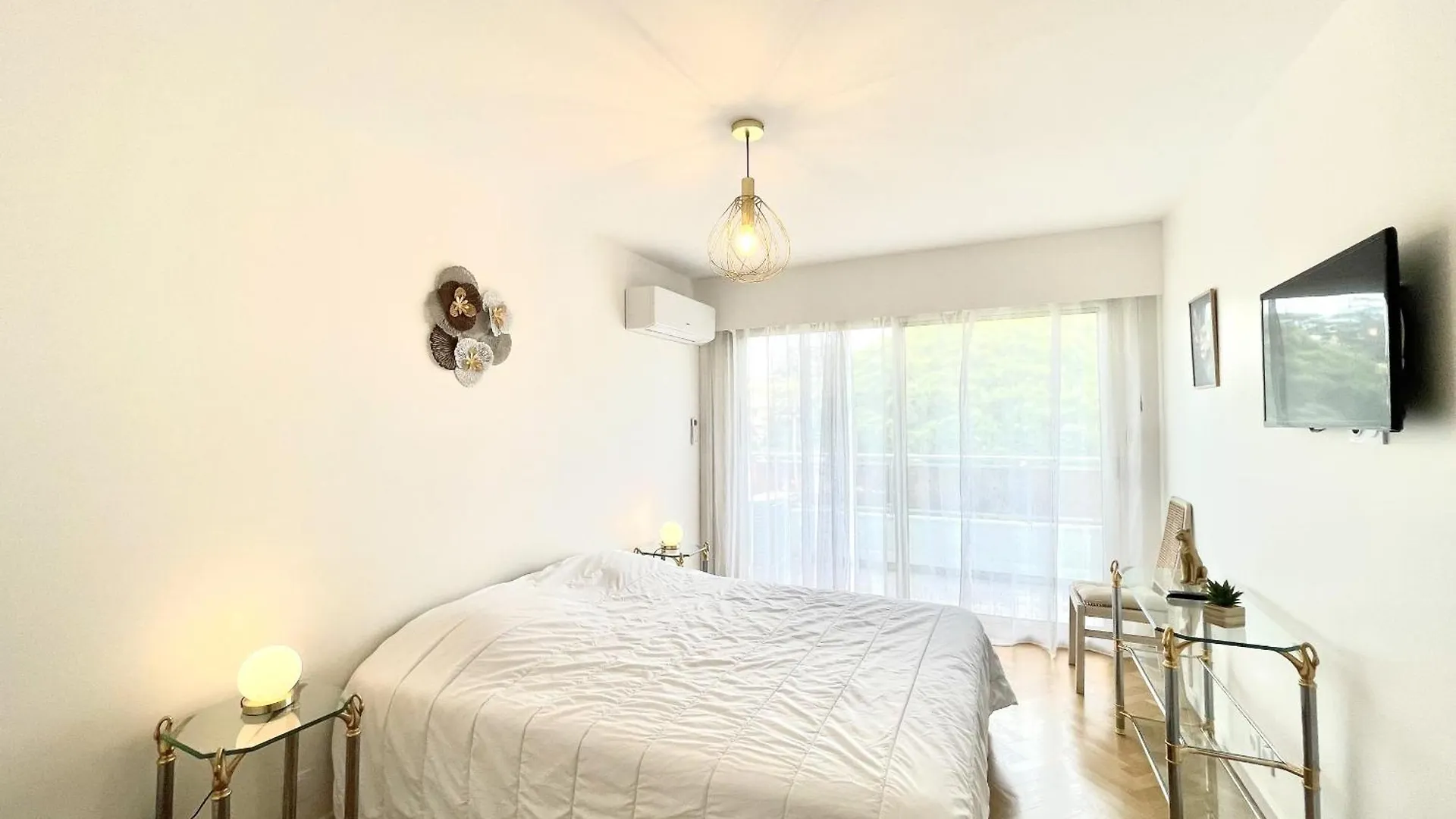 Vezelay 3 Luxury 3 Bedrooms, By Welcome To Cannes