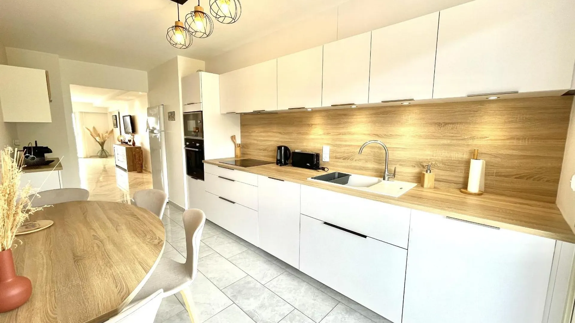 Vezelay 3 Luxury 3 Bedrooms, By Welcome To Cannes Daire