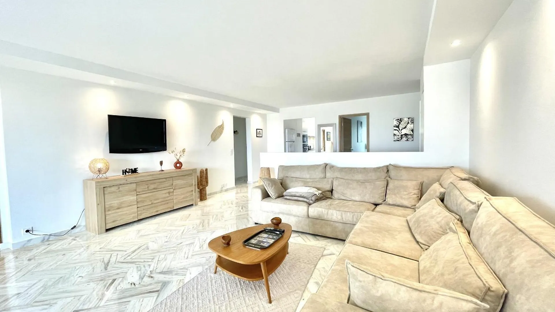 Vezelay 3 Luxury 3 Bedrooms, By Welcome To Cannes